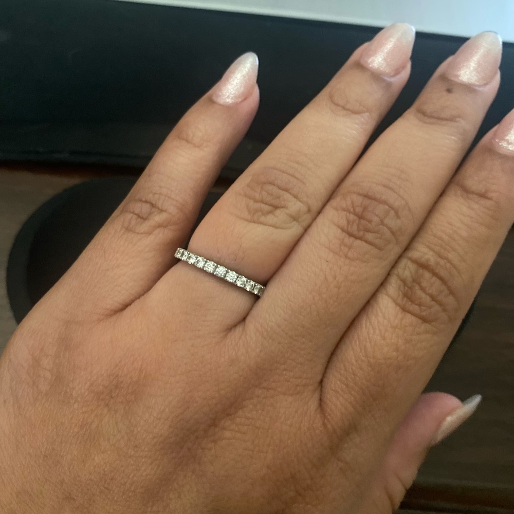 Diamond Infinity Band - Picture 2 of 4